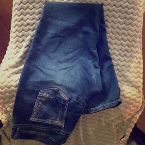 Women’s rhythm and blues brand jeans